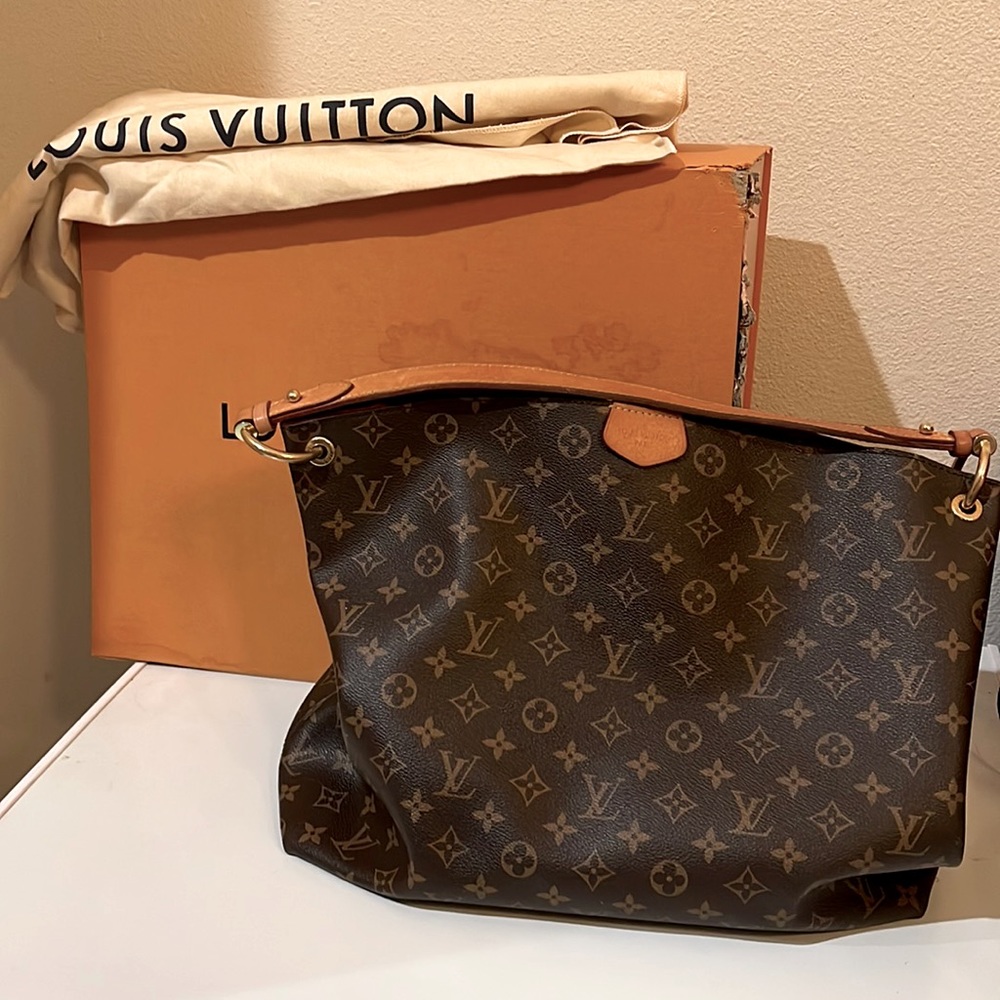 Louis Vuitton Graceful PM **AUTHENTIC!!!!**